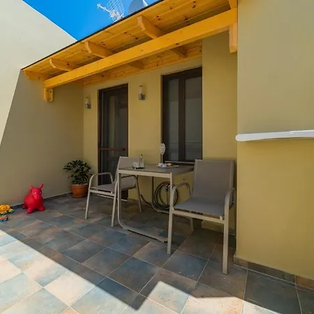 Anatoli Holiday home